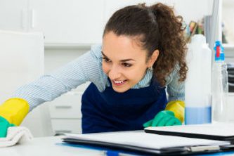 Sugar Land TX office cleaning worker